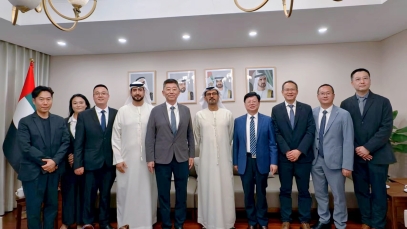 揚子江藥業集團董事長徐浩宇拜會阿聯酋駐華大使哈馬迪